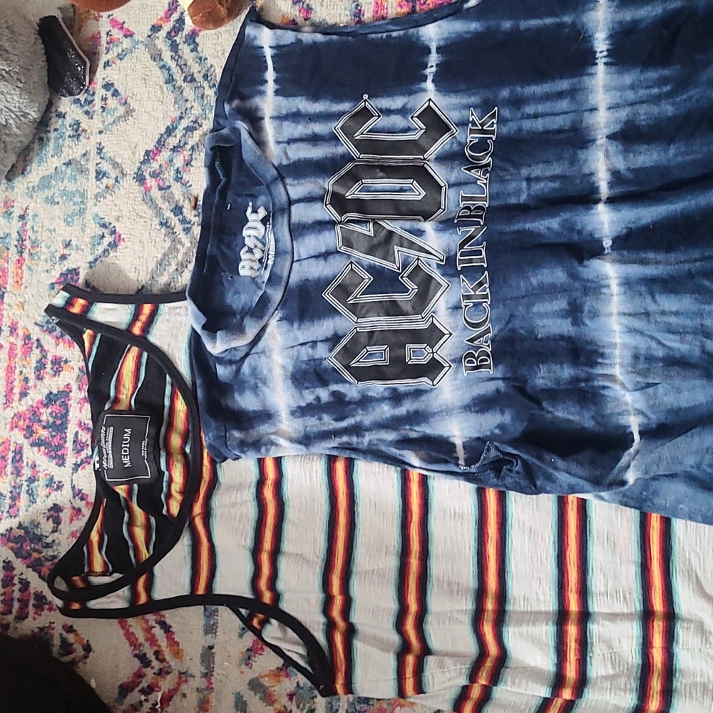 2 tank tops